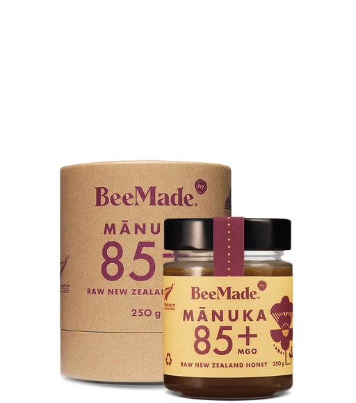 BeeMade M¡ánuka 85+ MGO honey jar and cardboard box 
