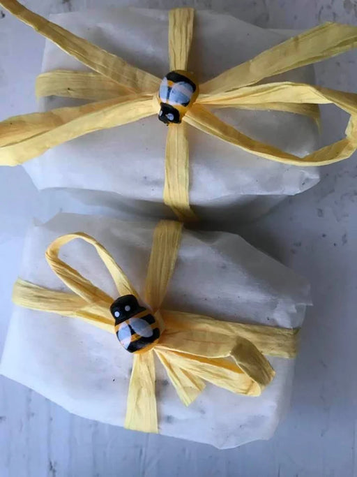 Goats Milk Soap Honey and Oats 
